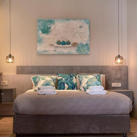 Wisdom Residence Luxury Apartments At Plaka Athen Exterior foto